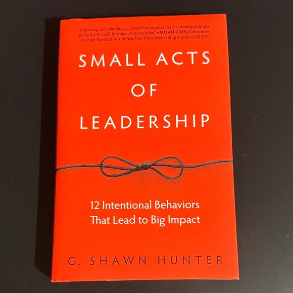 Small Acts of Leadership Book | Hard Cover - Picture 1 of 9